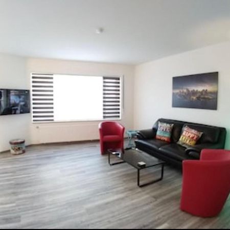 Exklusive Ferienwohnung Mit Terasse Und Garten In Einbeck, Zentrum! Neu!! Exterior foto