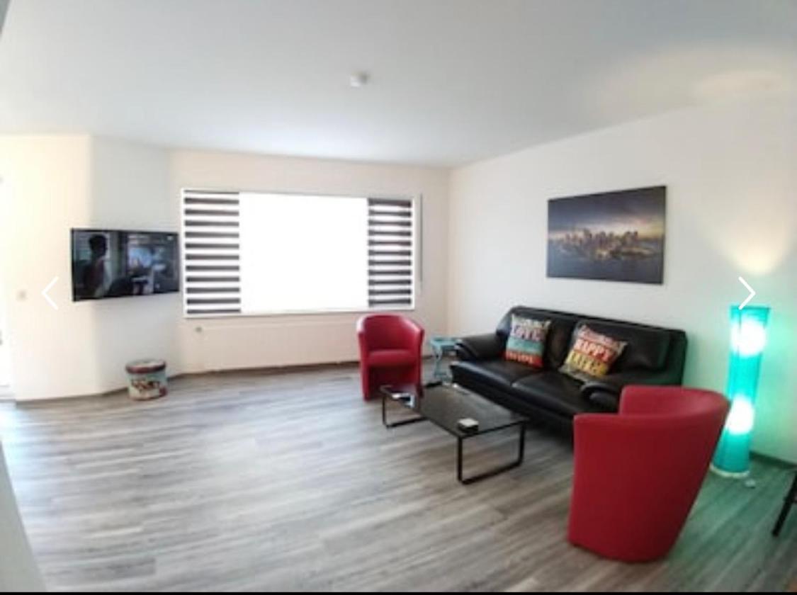 Exklusive Ferienwohnung Mit Terasse Und Garten In Einbeck, Zentrum! Neu!! Exterior foto